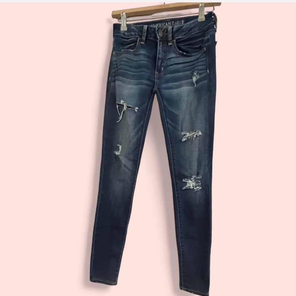 American Eagle Outfitters Women's Ripped Dark Blue Skinny Jeans